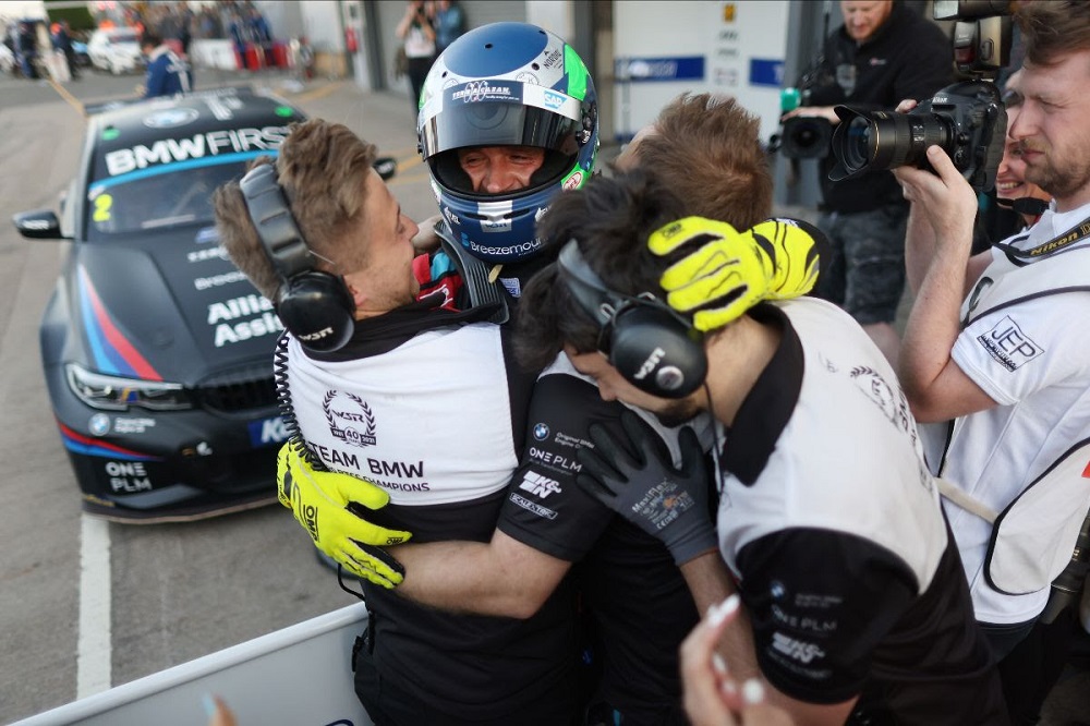 60th BTCC win for Colin turkington