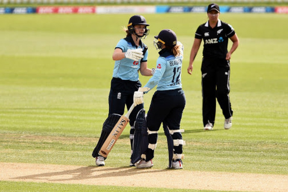 Beaumont & Sciver lead England Women to series win