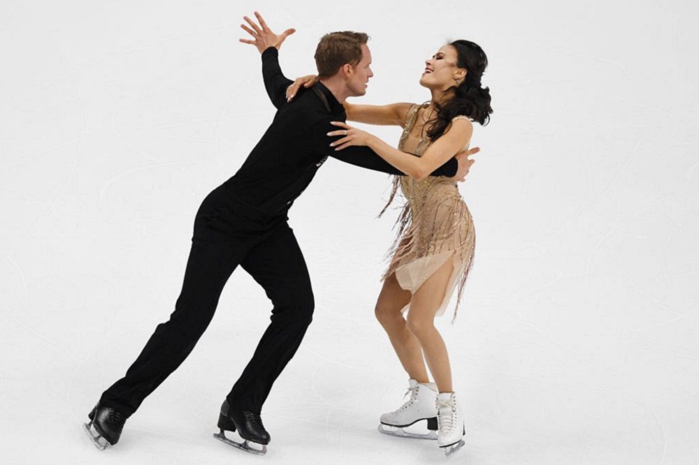 Madison Chock & Evan Bates dance off with Gold