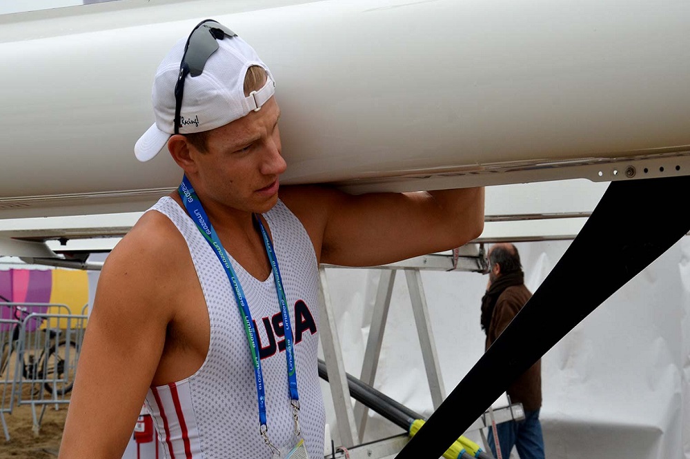Bellows Wins Heat on Day 1