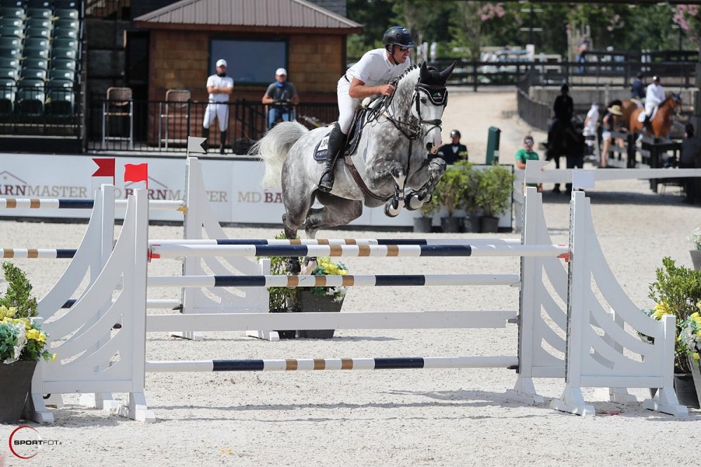 Hardin Towell & Billy Manjaro win Sunday Jumper Classic